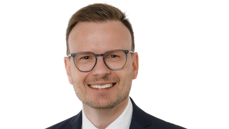 Portrait von Bezirkstagspräsident Peter Daniel Forster.