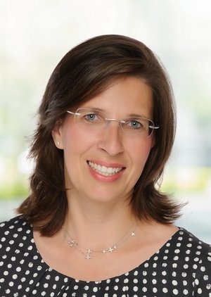 Portrait von Bezirksrätin Catrin Seel