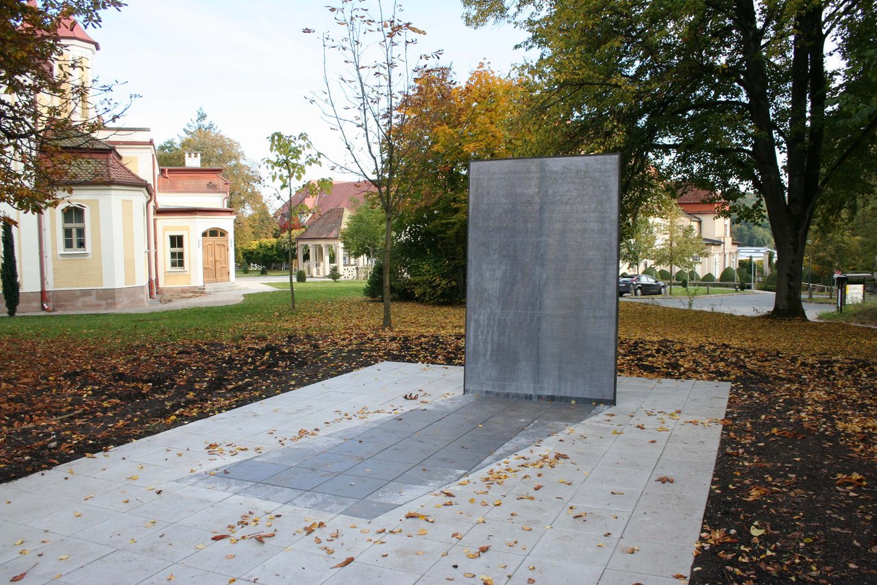 Das Mahnmal am Bezirksklinikum Ansbach