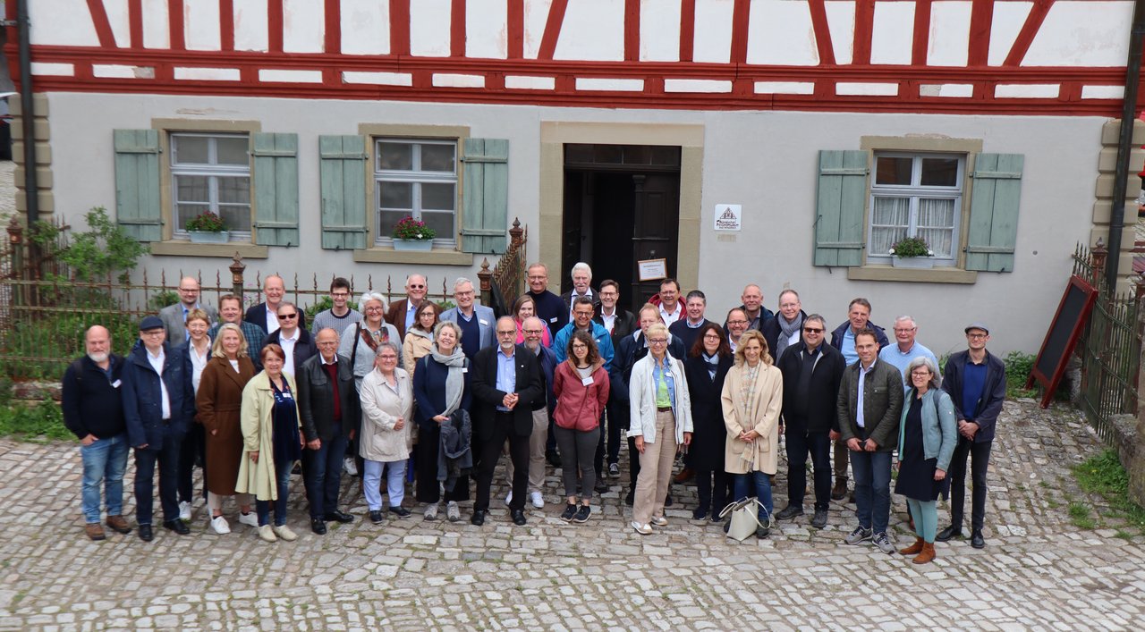 Gruppenfoto im Fränkischen Freilandmuseum